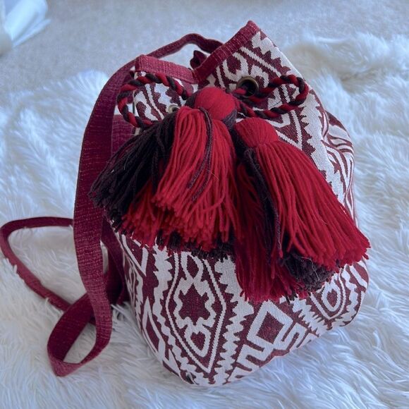 Handbags - NEW Bohemian Bucket Bag